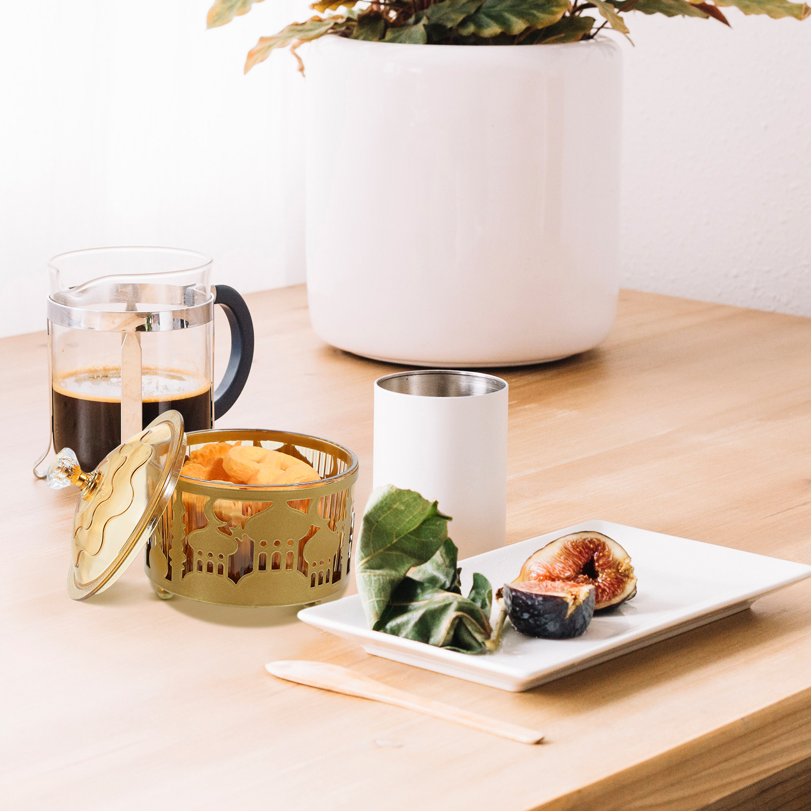 Food Snacks With Iron - Middle Eastern Arab Eid Snack Tray